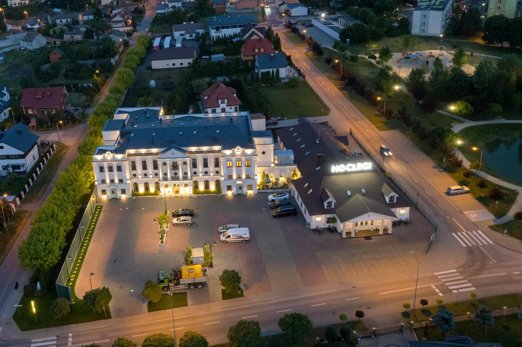 Bed and breakfast Arkadia Radziejów Extérieur photo